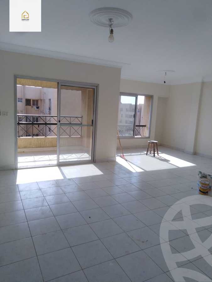 https://aqarmap.com.eg/en/listing/5711607-for-sale-cairo-new-cairo-lrhb-city-phase-1-ahmed-rami-st