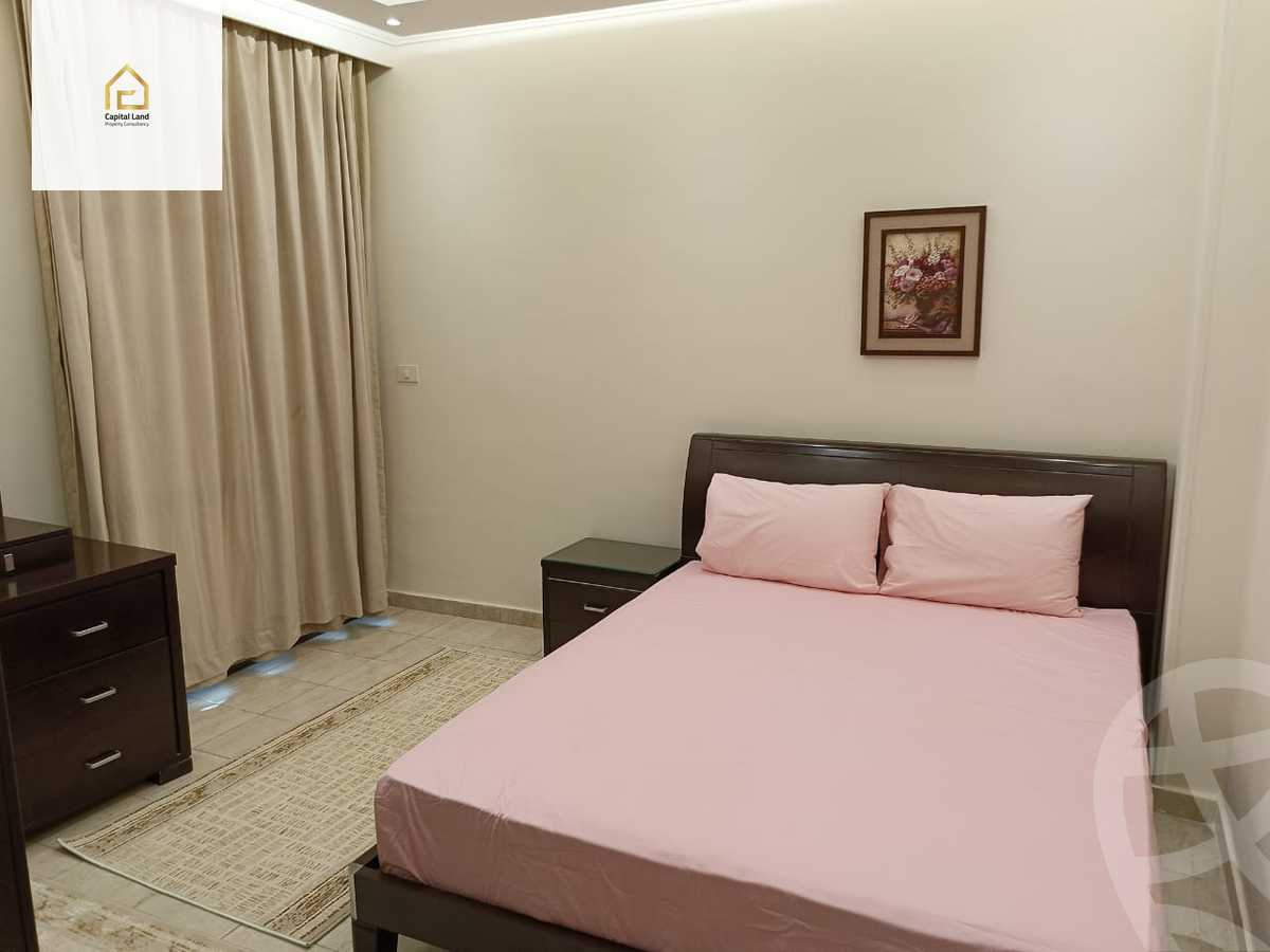 https://aqarmap.com.eg/en/listing/5711619-for-sale-cairo-new-cairo-lrhb-city-phase-5-talaat-mostafa-st