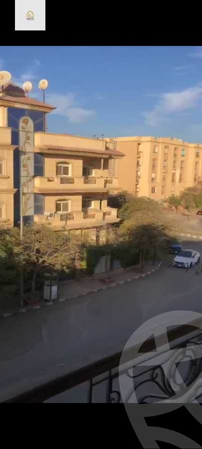 https://aqarmap.com.eg/en/listing/5712138-for-rent-cairo-new-cairo-lrhb-city-phase-2-osama-ibn-zaid-st