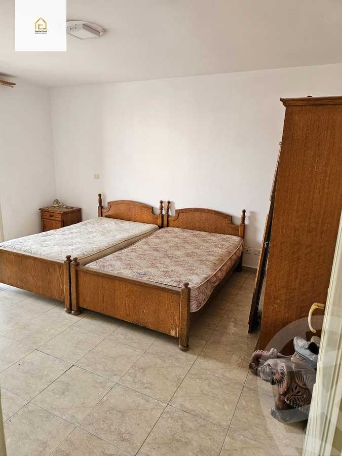 https://aqarmap.com.eg/en/listing/5712314-for-sale-cairo-new-cairo-lrhb-city-phase-4-mostafa-el-nahaas-st