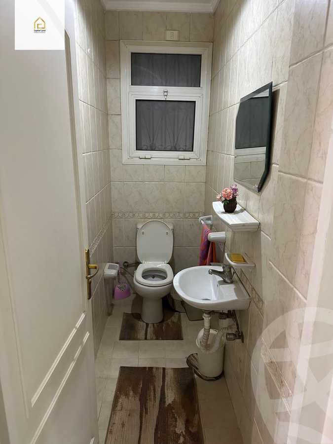 https://aqarmap.com.eg/en/listing/5712363-for-sale-cairo-new-cairo-lrhb-city-phase-4-mostafa-el-nahaas-st