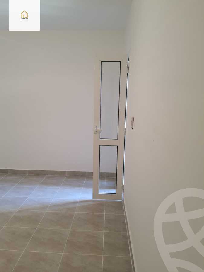 https://aqarmap.com.eg/en/listing/5712426-for-sale-cairo-new-cairo-lrhb-city-mtdd-lrhb-phase-7