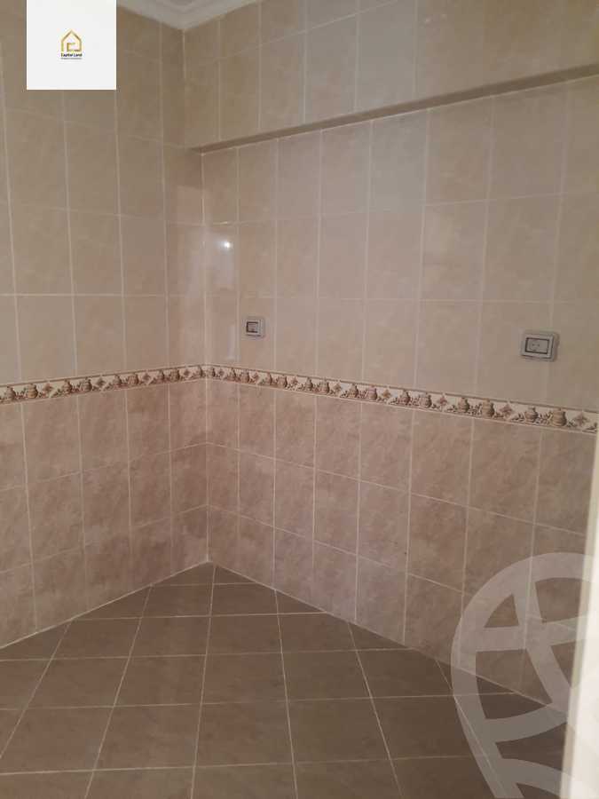 https://aqarmap.com.eg/en/listing/5712426-for-sale-cairo-new-cairo-lrhb-city-mtdd-lrhb-phase-7