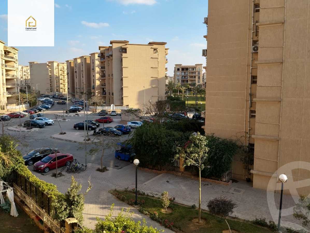 https://aqarmap.com.eg/en/listing/5712426-for-sale-cairo-new-cairo-lrhb-city-mtdd-lrhb-phase-7
