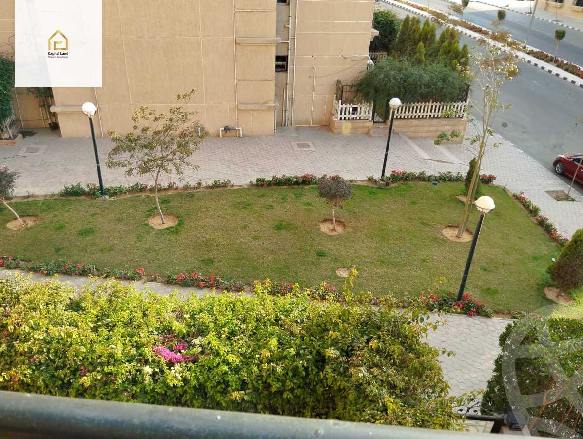 https://aqarmap.com.eg/en/listing/5712426-for-sale-cairo-new-cairo-lrhb-city-mtdd-lrhb-phase-7