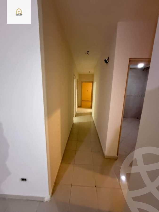 https://aqarmap.com.eg/en/listing/5712457-for-rent-cairo-new-cairo-lrhb-city-phase-4-mohammed-farid-st