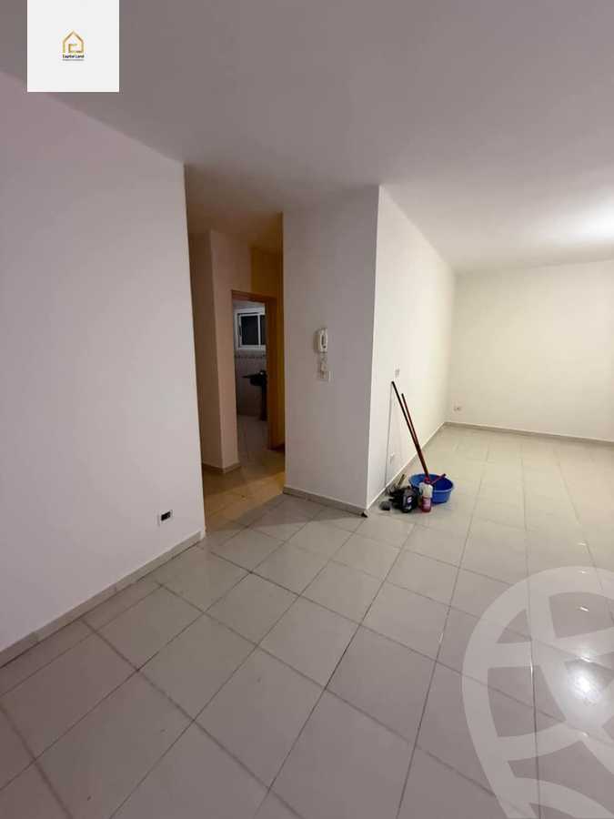 https://aqarmap.com.eg/en/listing/5712457-for-rent-cairo-new-cairo-lrhb-city-phase-4-mohammed-farid-st