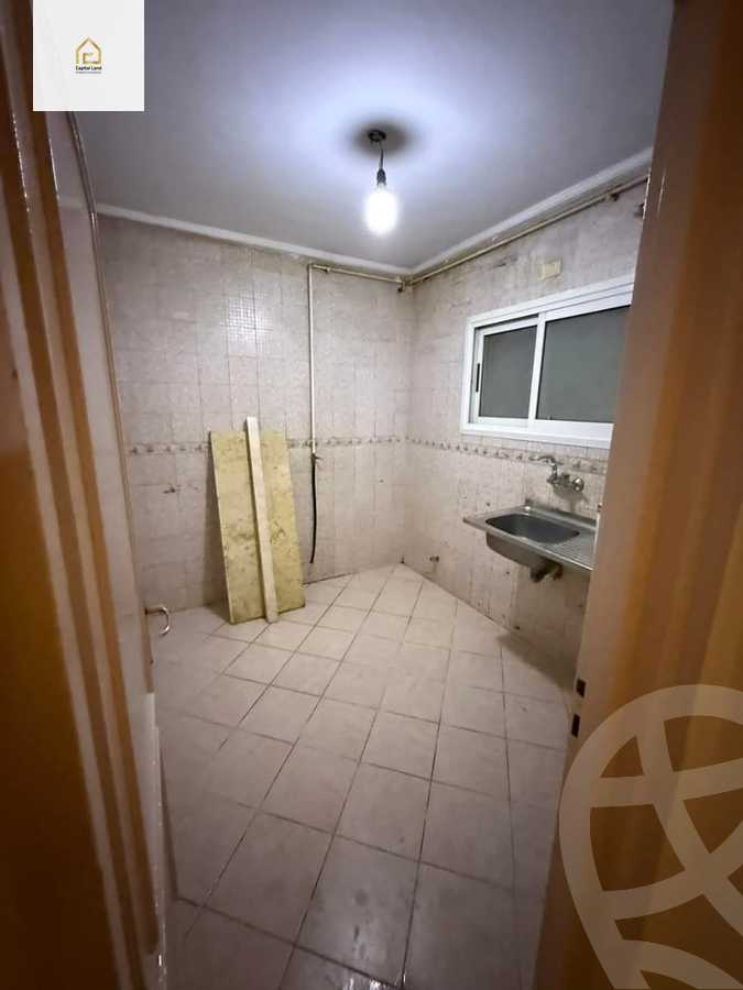 https://aqarmap.com.eg/en/listing/5712457-for-rent-cairo-new-cairo-lrhb-city-phase-4-mohammed-farid-st