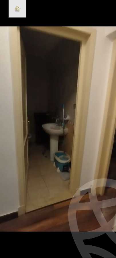 https://aqarmap.com.eg/en/listing/5718058-for-sale-cairo-new-cairo-lrhb-city-mtdd-lrhb-phase-7