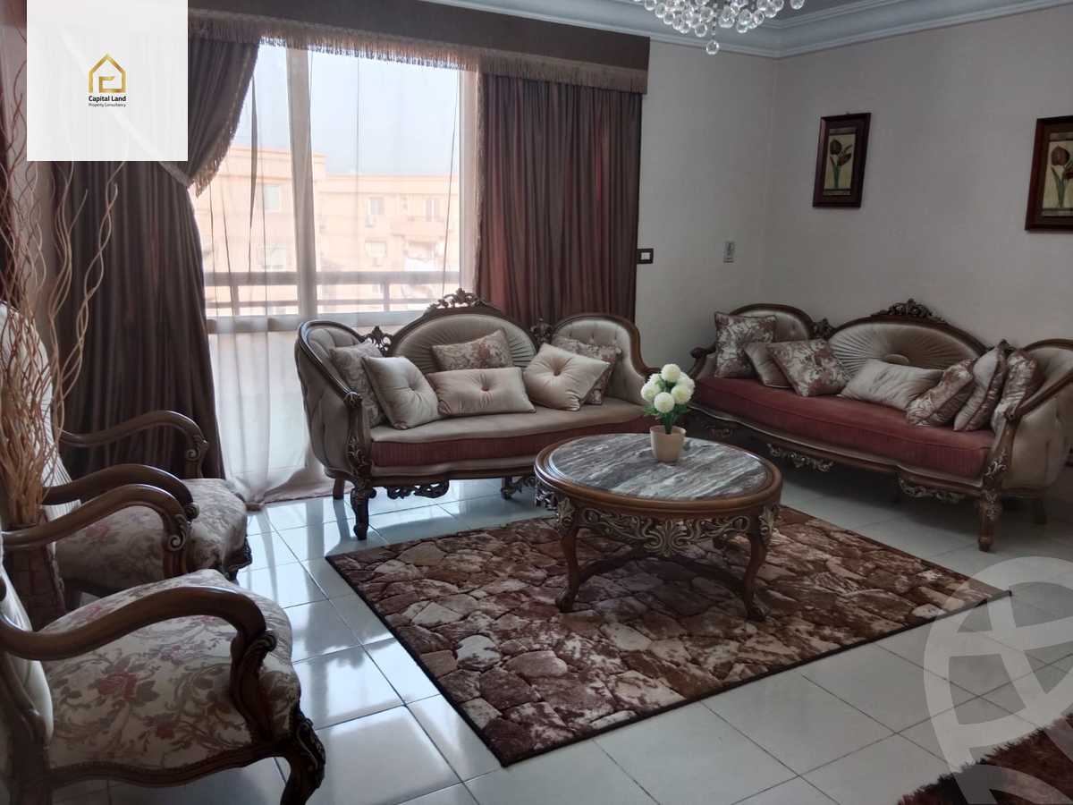 https://aqarmap.com.eg/en/listing/5728898-for-sale-cairo-new-cairo-lrhb-city-phase-4-mohammed-farid-st