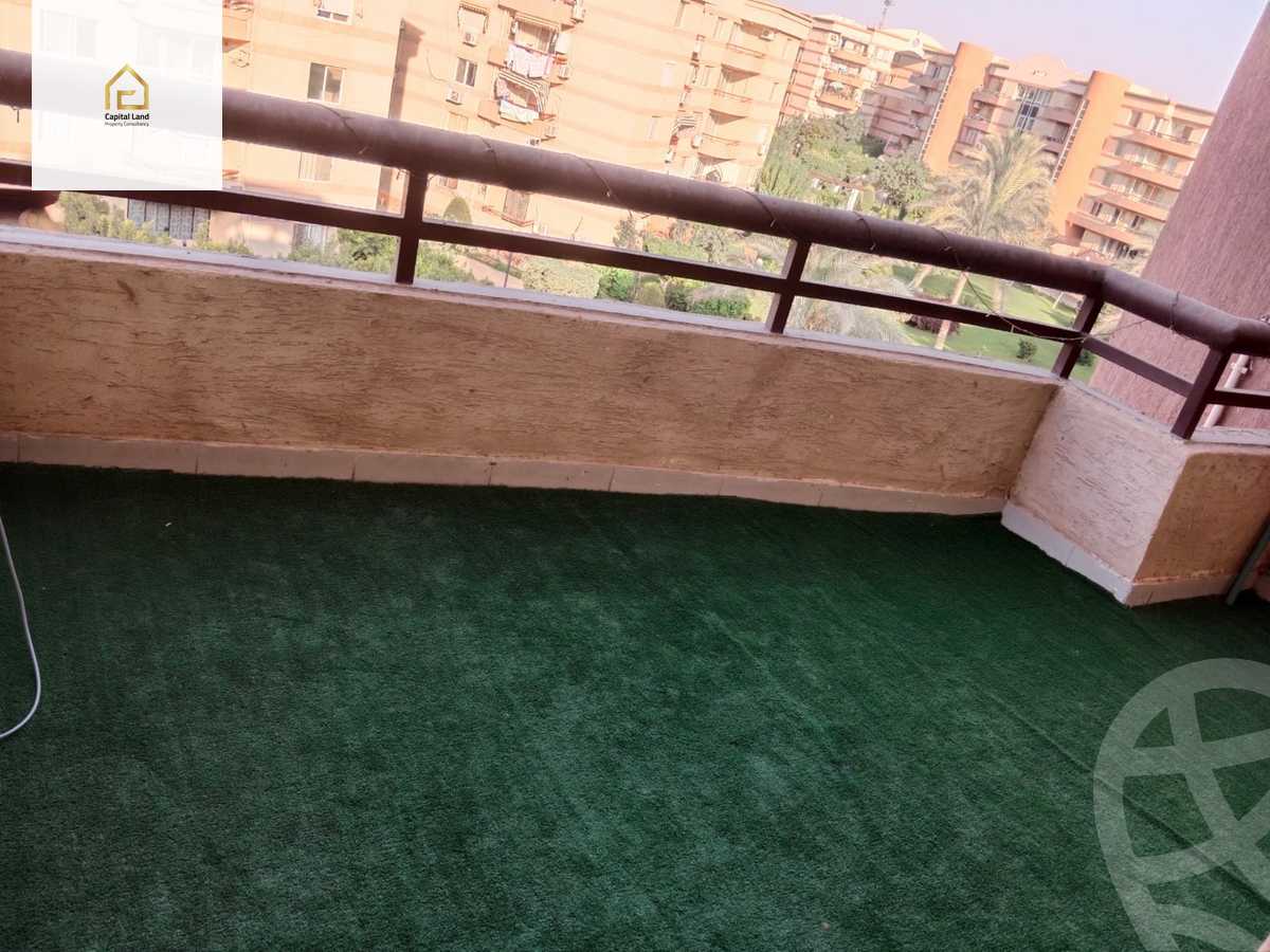 https://aqarmap.com.eg/en/listing/5728898-for-sale-cairo-new-cairo-lrhb-city-phase-4-mohammed-farid-st