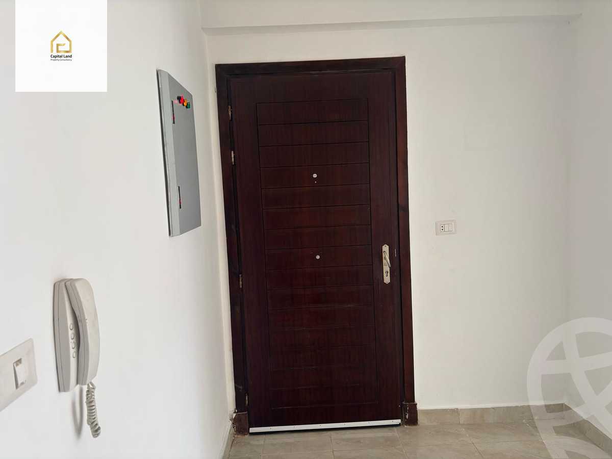 https://aqarmap.com.eg/en/listing/5729079-for-rent-cairo-new-cairo-lrhb-city-mtdd-lrhb-phase-7