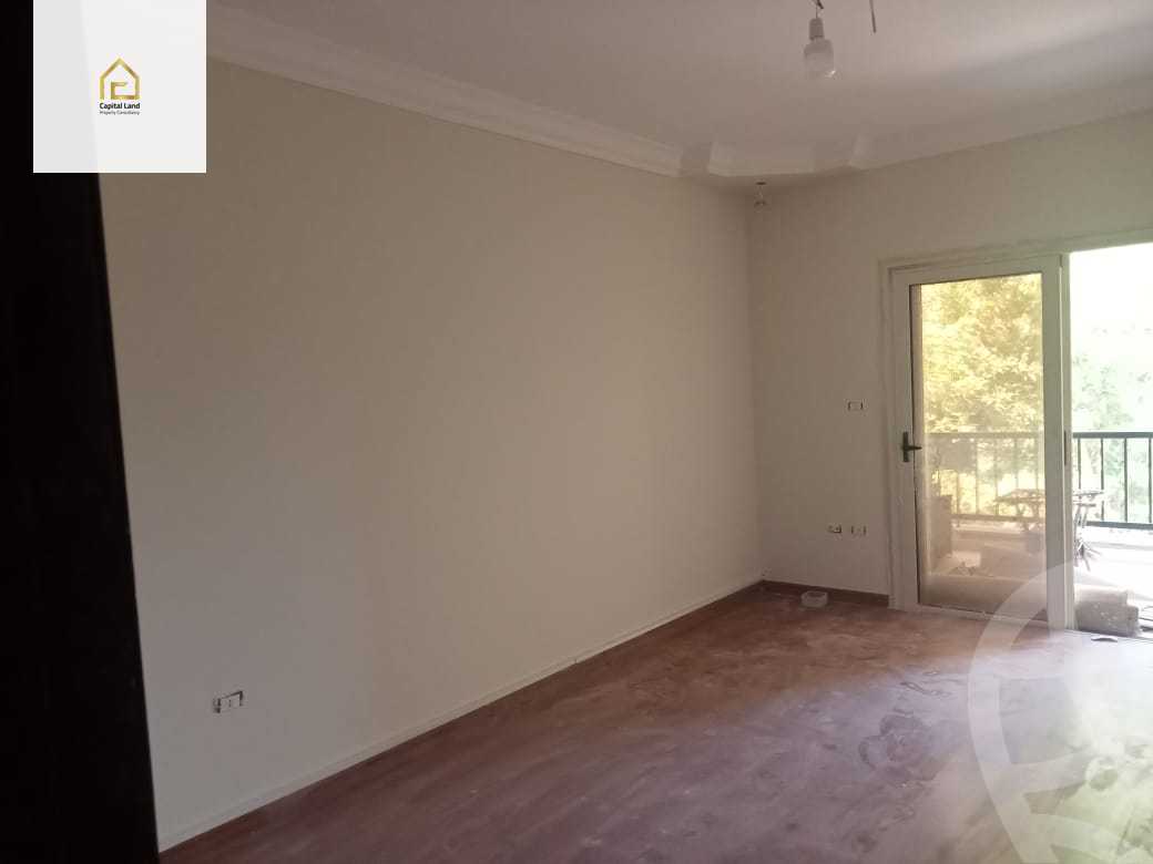 https://aqarmap.com.eg/en/listing/5730562-for-sale-cairo-new-cairo-madinaty-lmntq-lwl-fylt-talaat-mostafa-rd