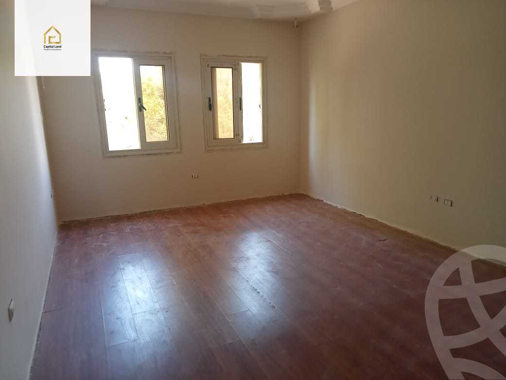 https://aqarmap.com.eg/en/listing/5730562-for-sale-cairo-new-cairo-madinaty-lmntq-lwl-fylt-talaat-mostafa-rd