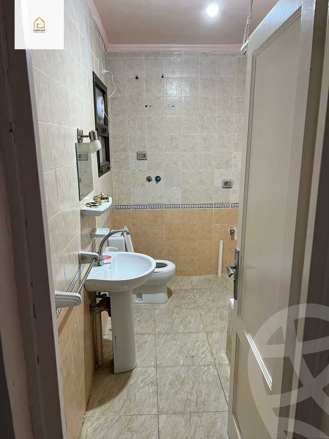 https://aqarmap.com.eg/en/listing/5730653-for-rent-cairo-new-cairo-lrhb-city-phase-5-ibn-al-nafees-st