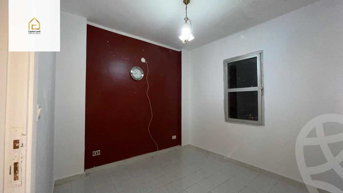 https://aqarmap.com.eg/en/listing/5731546-for-sale-cairo-new-cairo-lrhb-city-phase-1-ahmed-rami-st