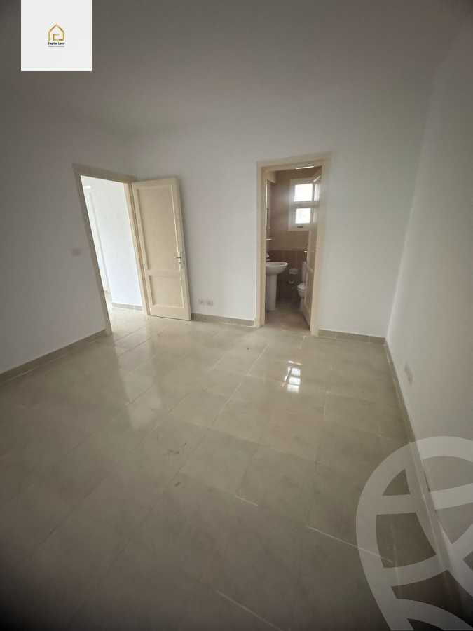https://aqarmap.com.eg/en/listing/5732374-for-sale-cairo-new-cairo-lrhb-city-mtdd-lrhb-phase-7