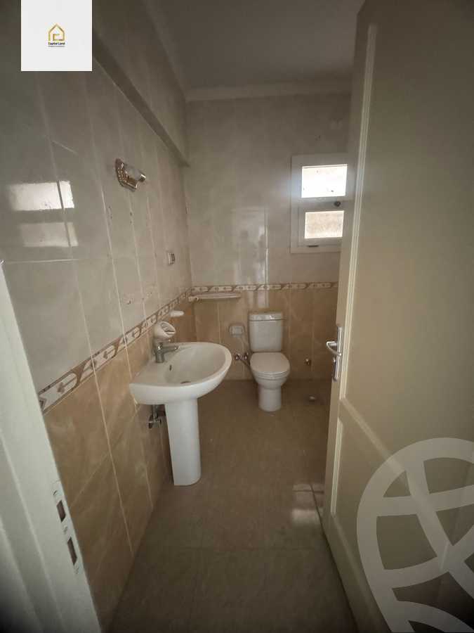 https://aqarmap.com.eg/en/listing/5732374-for-sale-cairo-new-cairo-lrhb-city-mtdd-lrhb-phase-7