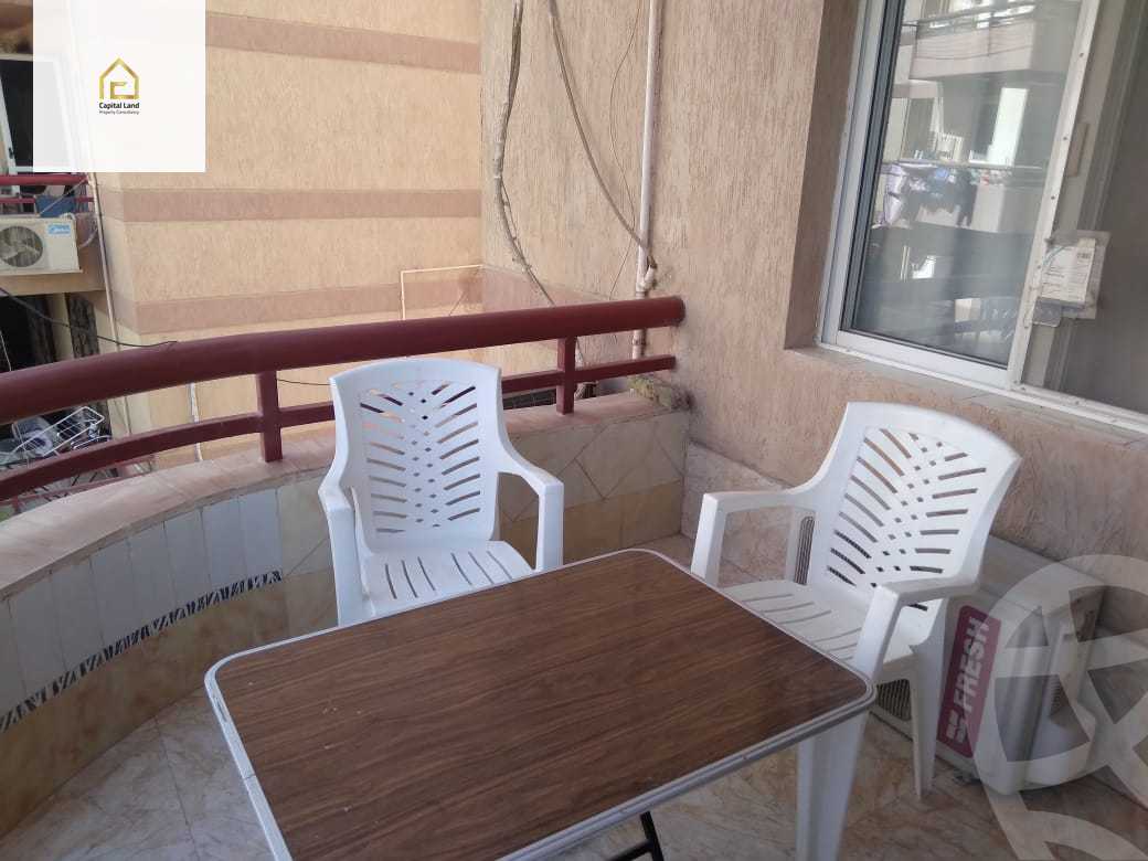 https://aqarmap.com.eg/en/listing/5732494-for-sale-cairo-new-cairo-lrhb-city-phase-4-mostafa-el-nahaas-st