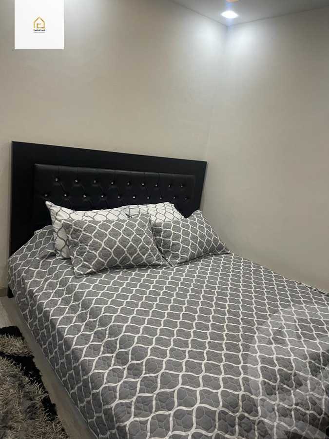 https://aqarmap.com.eg/en/listing/5738385-for-rent-cairo-new-cairo-lrhb-city-phase-5-ibn-al-nafees-st