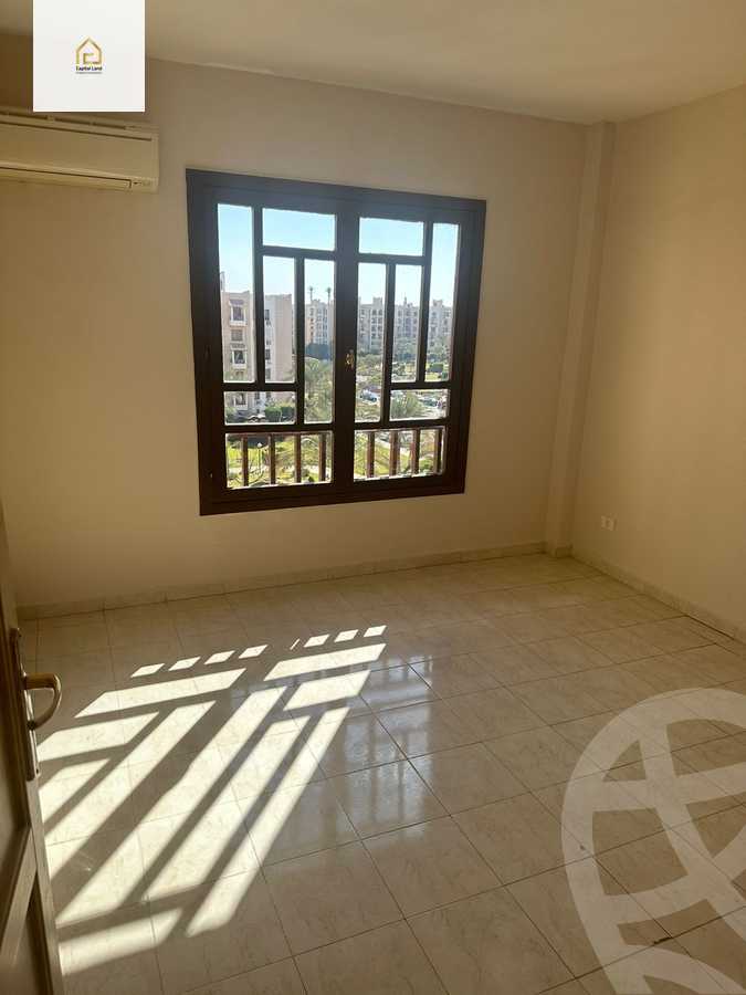 https://aqarmap.com.eg/en/listing/5752002-for-sale-cairo-new-cairo-lrhb-city-phase-5-ibn-al-nafees-st