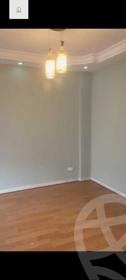 https://aqarmap.com.eg/en/listing/5752061-for-rent-cairo-new-cairo-lrhb-city-phase-1-ahmed-rami-st