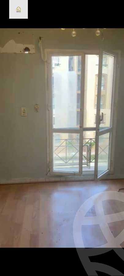 https://aqarmap.com.eg/en/listing/5752061-for-rent-cairo-new-cairo-lrhb-city-phase-1-ahmed-rami-st