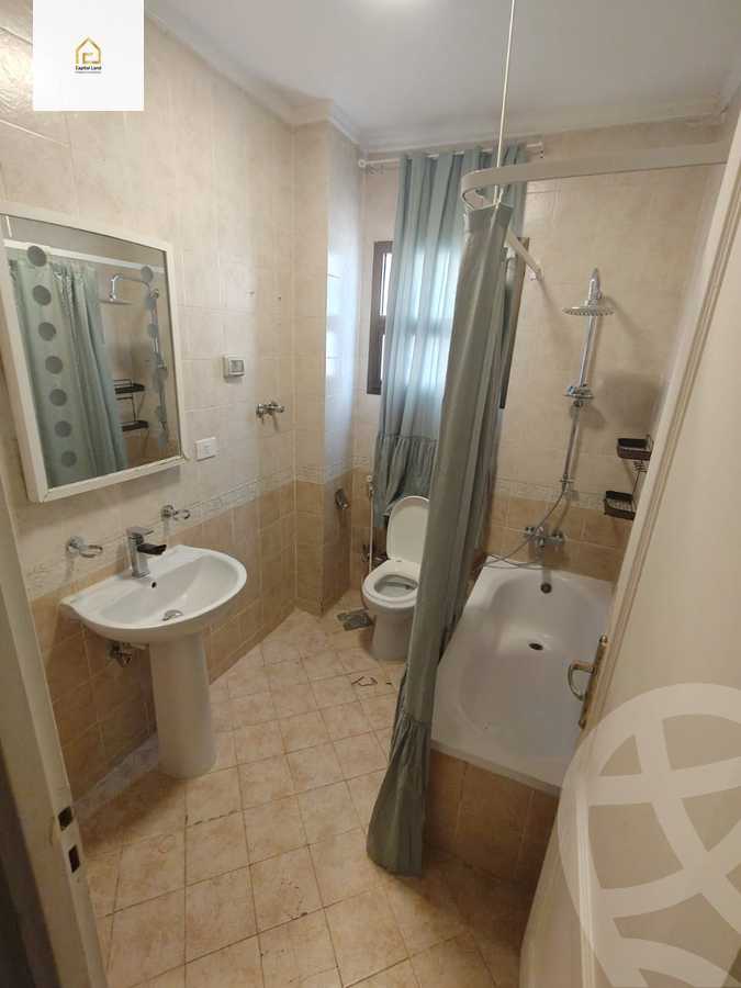 https://aqarmap.com.eg/ar/listing/5752609-for-sale-cairo-new-cairo-lrhb-city-phase-5-ibn-al-nafees-st