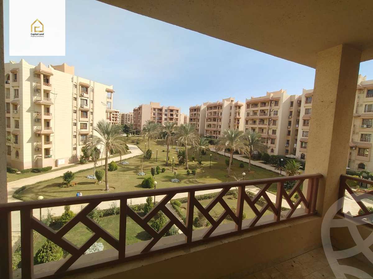 https://aqarmap.com.eg/ar/listing/5752609-for-sale-cairo-new-cairo-lrhb-city-phase-5-ibn-al-nafees-st