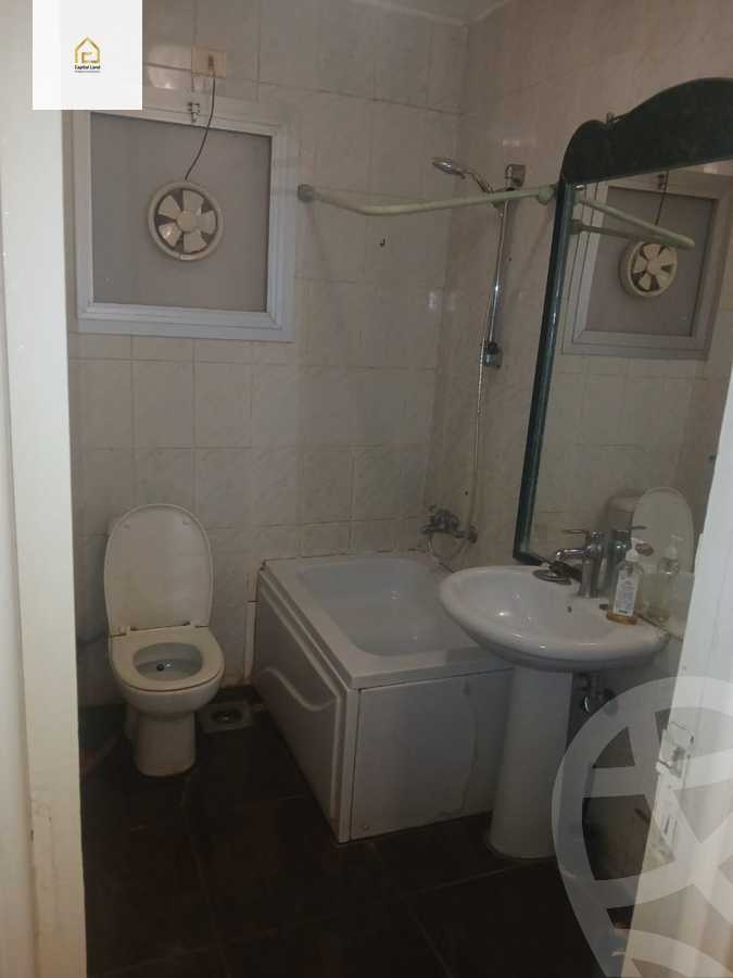https://aqarmap.com.eg/en/listing/5752674-for-rent-cairo-new-cairo-lrhb-city-phase-1