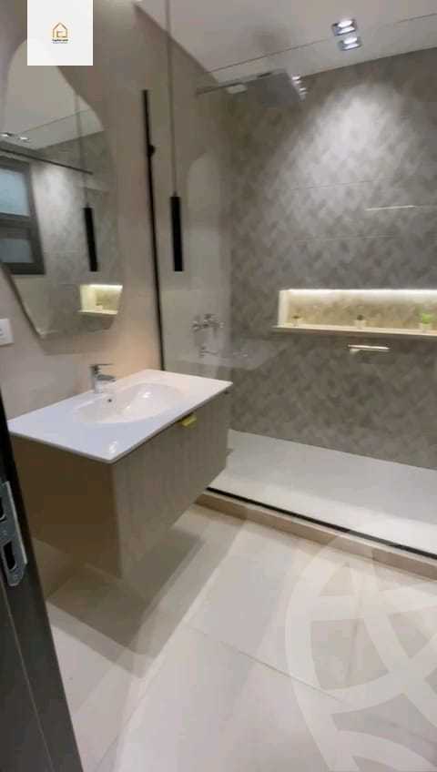 https://aqarmap.com.eg/en/listing/5753896-for-rent-cairo-new-cairo-compounds-eastown-eastown-parks