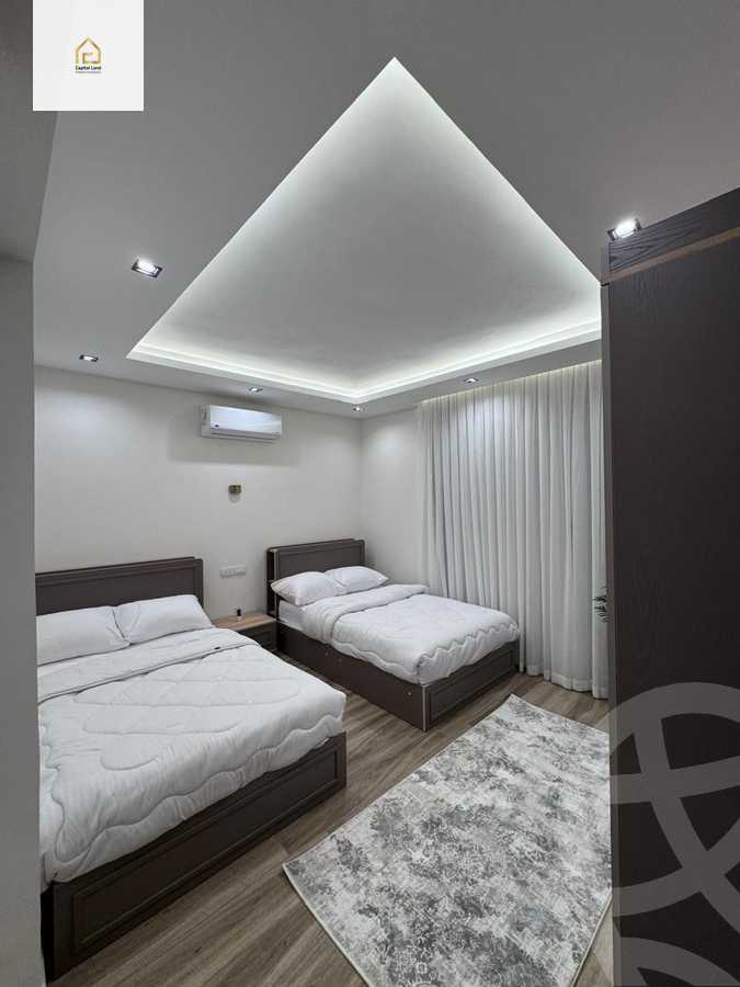 https://aqarmap.com.eg/ar/listing/5753929-for-rent-cairo-new-cairo-lrhb-city-phase-8