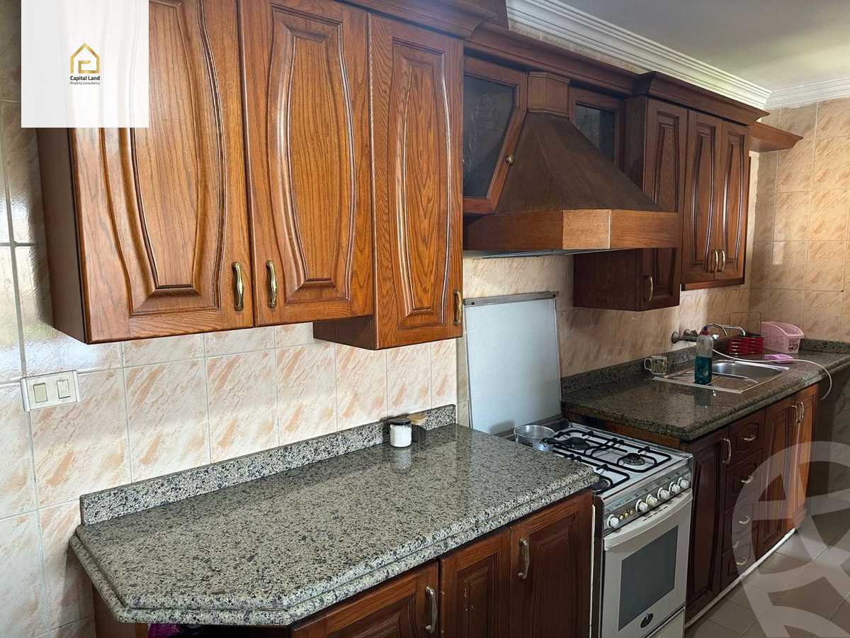 https://aqarmap.com.eg/en/listing/5754040-for-sale-cairo-new-cairo-lrhb-city-phase-2-osama-ibn-zaid-st
