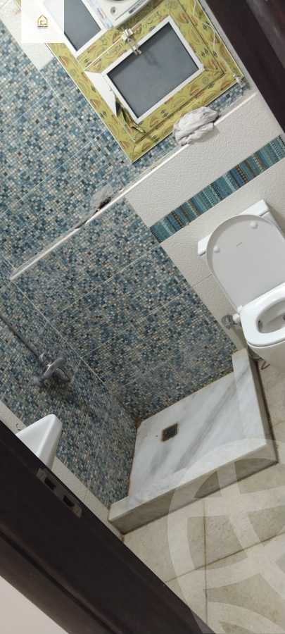 https://aqarmap.com.eg/en/listing/5754184-for-sale-cairo-new-cairo-lrhb-city-phase-4-mostafa-el-nahaas-st