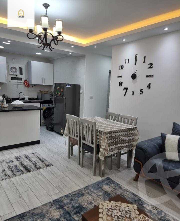 https://aqarmap.com.eg/en/listing/5757403-for-rent-cairo-new-cairo-lrhb-city-phase-8