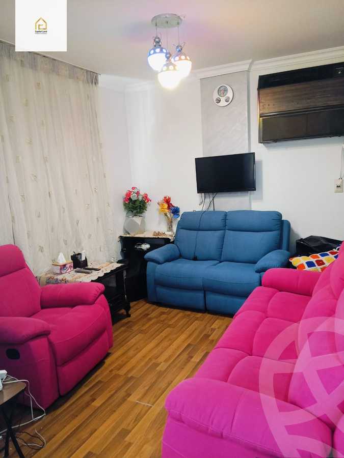 https://aqarmap.com.eg/en/listing/5757403-for-rent-cairo-new-cairo-lrhb-city-phase-8