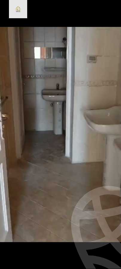 https://aqarmap.com.eg/en/listing/5759178-for-rent-cairo-new-cairo-lrhb-city-mtdd-lrhb-phase-8