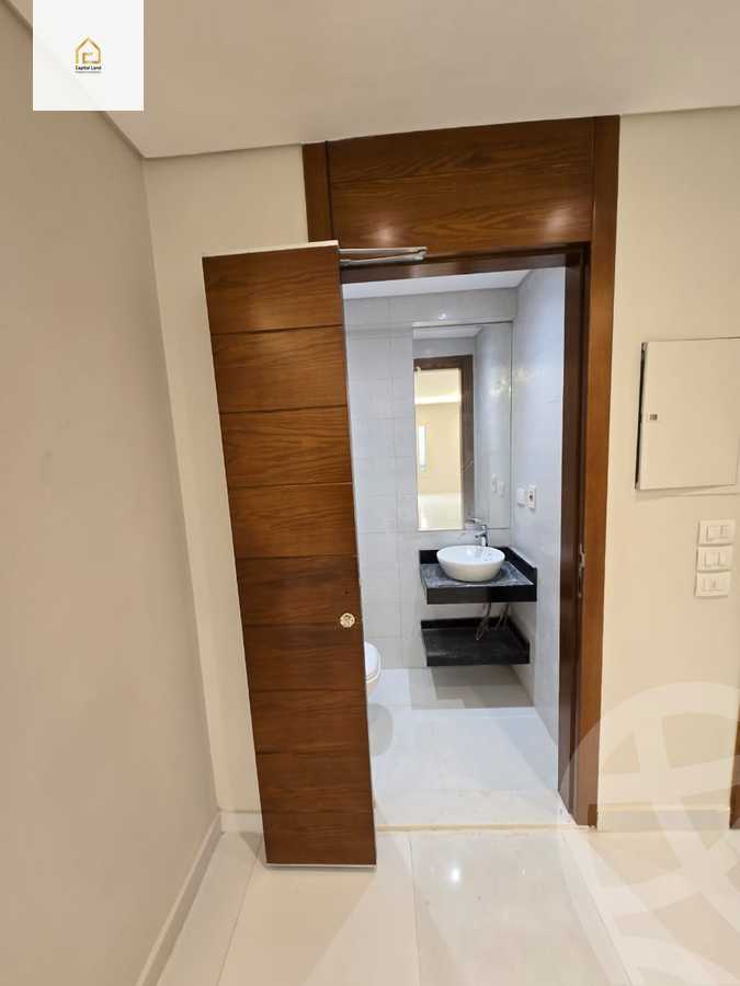 https://aqarmap.com.eg/en/listing/5762897-for-rent-cairo-new-cairo-lrhb-city-phase-2-amr-ibn-el-aas-st