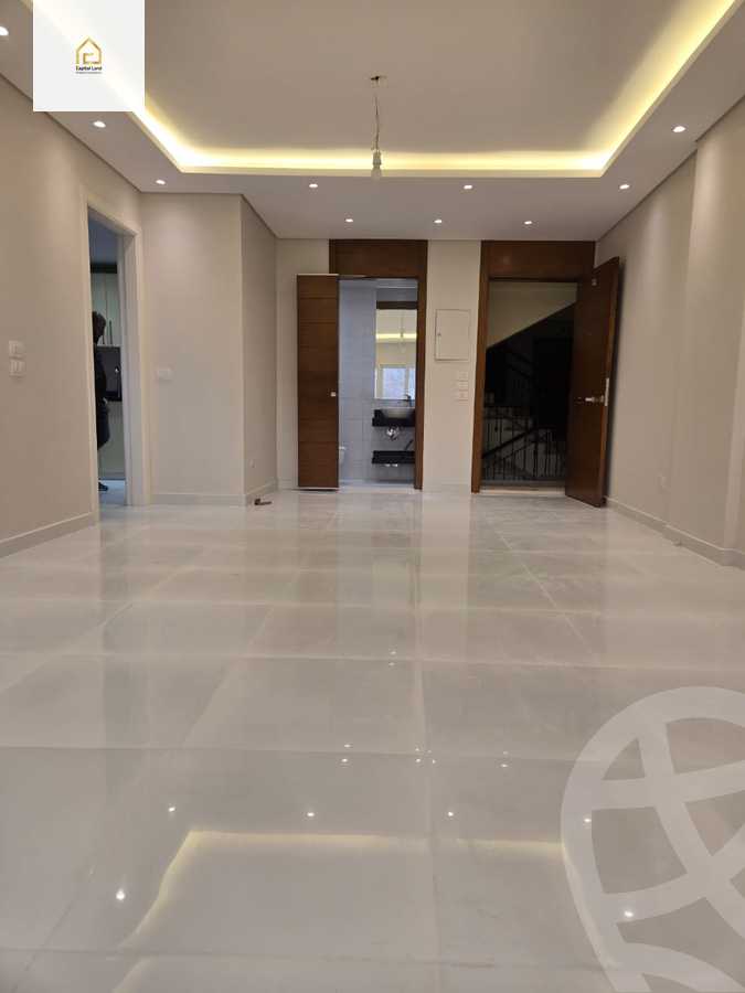 https://aqarmap.com.eg/en/listing/5762897-for-rent-cairo-new-cairo-lrhb-city-phase-2-amr-ibn-el-aas-st