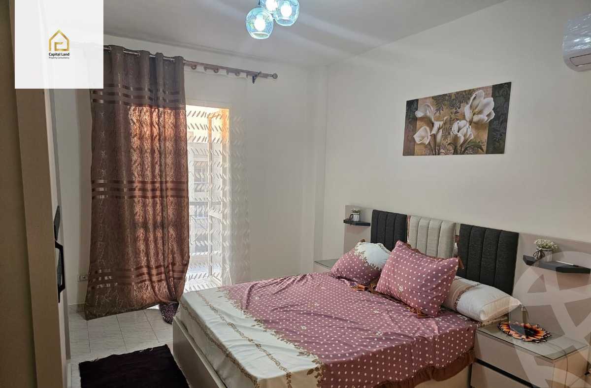 https://aqarmap.com.eg/en/listing/5762980-for-sale-cairo-new-cairo-lrhb-city-phase-1-ahmed-rami-st