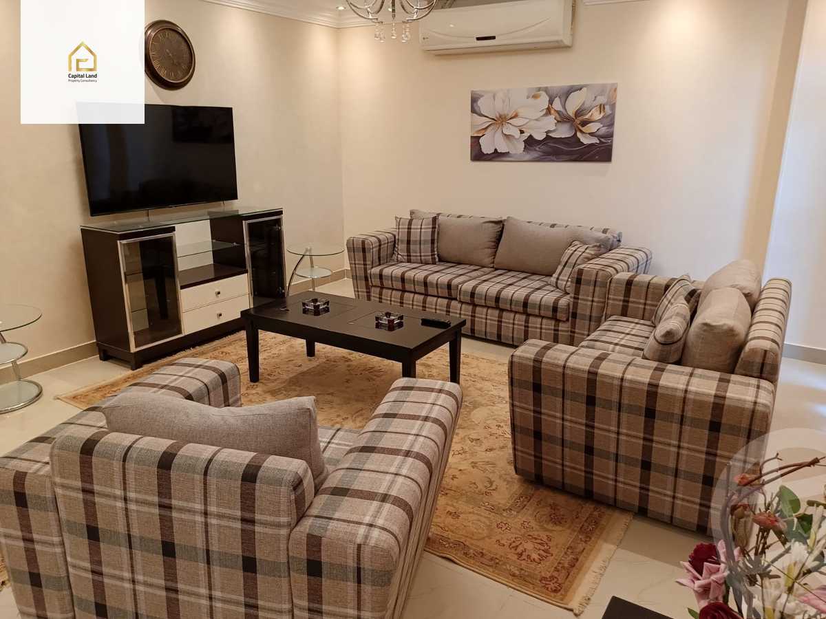 https://aqarmap.com.eg/ar/listing/5764337-for-sale-cairo-new-cairo-lrhb-city-phase-5-talaat-mostafa-st