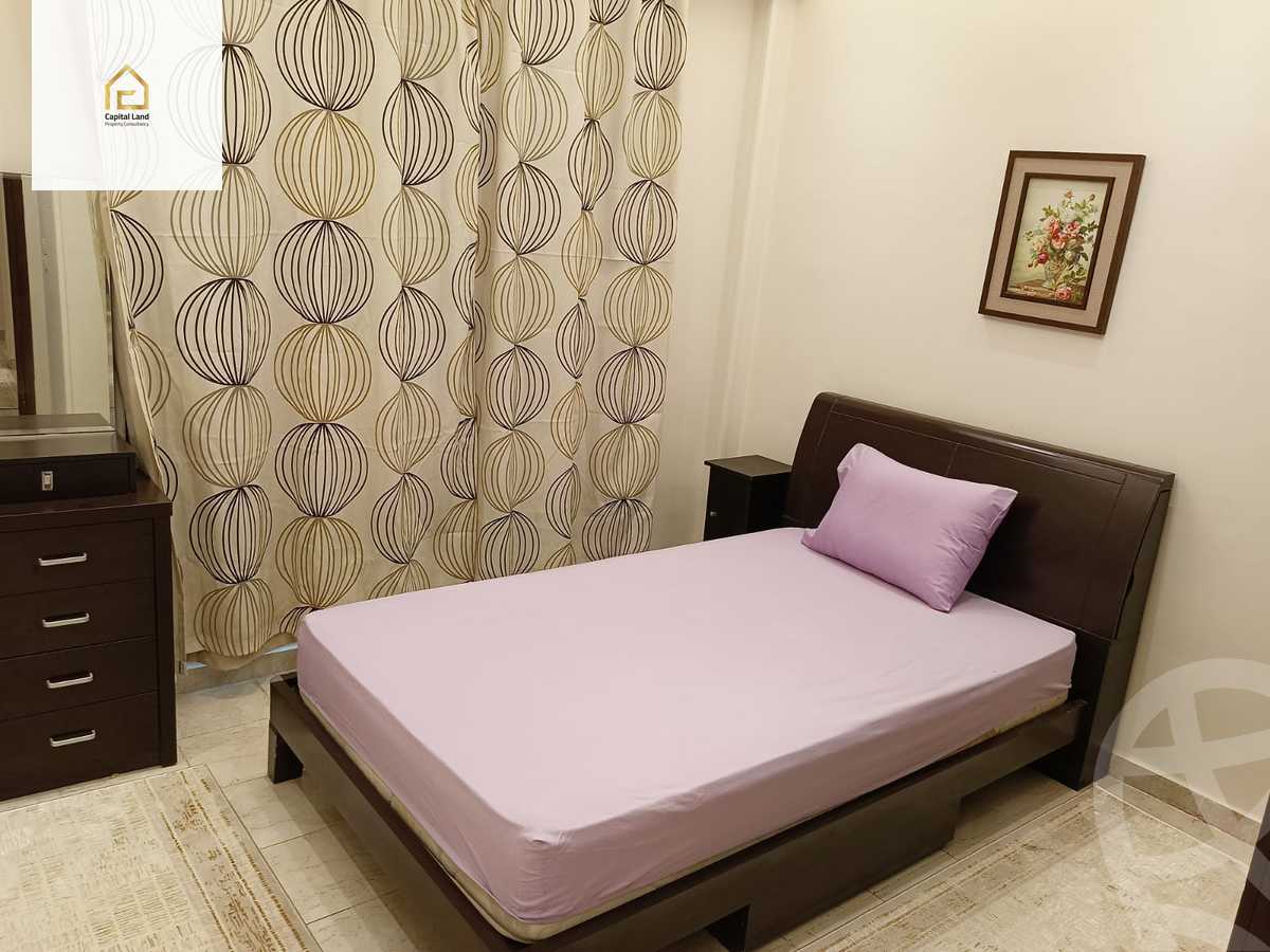 https://aqarmap.com.eg/ar/listing/5764337-for-sale-cairo-new-cairo-lrhb-city-phase-5-talaat-mostafa-st