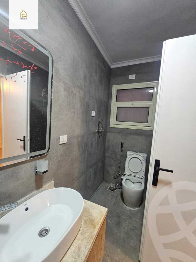 https://aqarmap.com.eg/en/listing/5778937-for-sale-cairo-new-cairo-lrhb-city-phase-5-talaat-mostafa-st