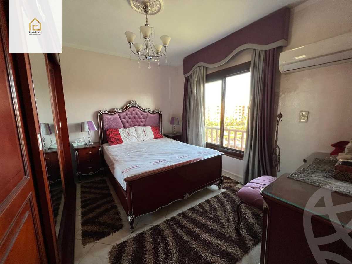 https://aqarmap.com.eg/en/listing/5779281-for-sale-cairo-new-cairo-lrhb-city-phase-5-talaat-mostafa-st