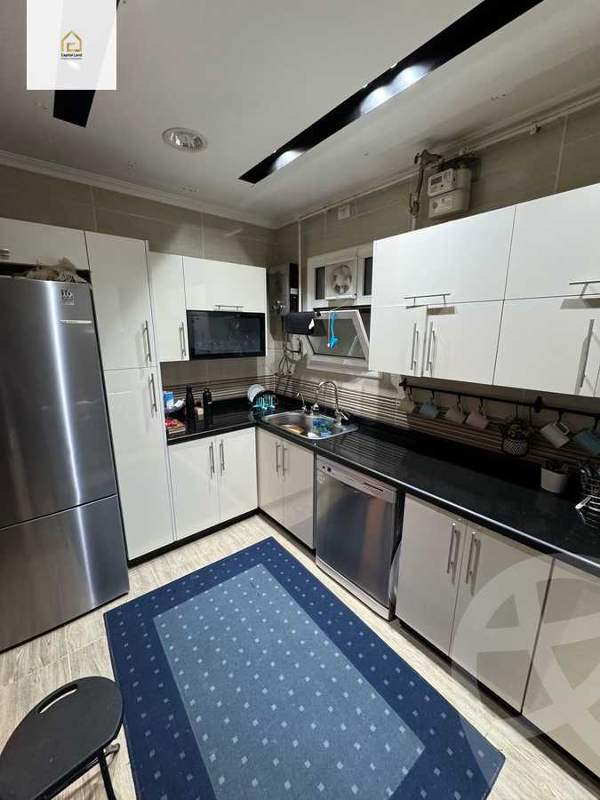 https://aqarmap.com.eg/en/listing/5781909-for-sale-cairo-new-cairo-lrhb-city-mtdd-lrhb-phase-7