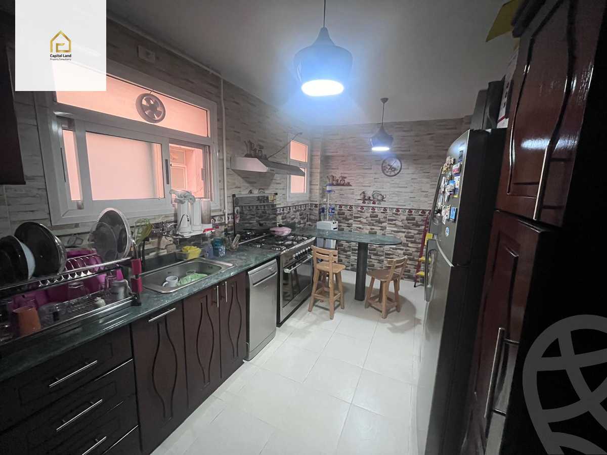 https://aqarmap.com.eg/en/listing/5782036-for-sale-cairo-new-cairo-lrhb-city-phase-4-mohammed-farid-st
