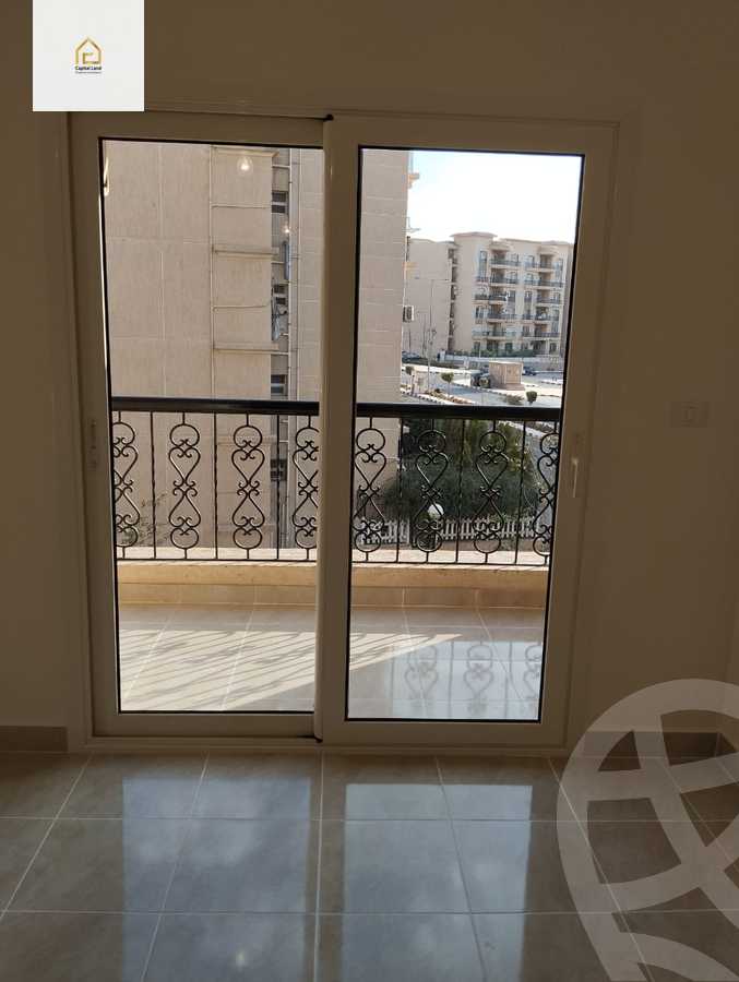 https://aqarmap.com.eg/en/listing/5794432-for-sale-cairo-new-cairo-lrhb-city-mtdd-lrhb-phase-7