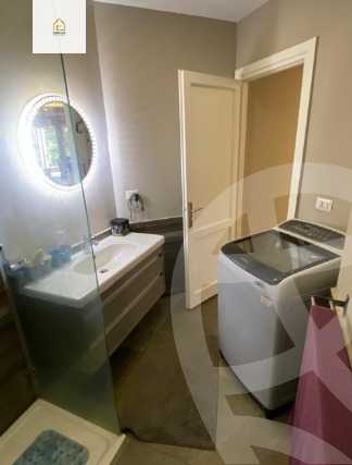 https://aqarmap.com.eg/ar/listing/5794562-for-sale-cairo-new-cairo-lrhb-city-phase-5-talaat-mostafa-st