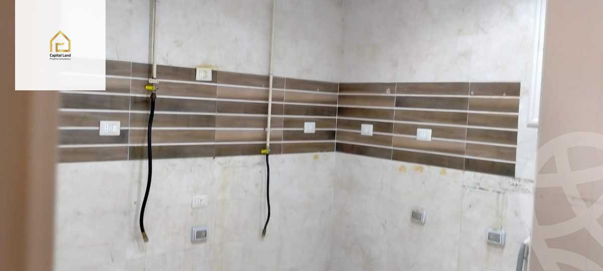 https://aqarmap.com.eg/en/listing/5806114-for-rent-cairo-new-cairo-lrhb-city-phase-5-ibn-al-nafees-st