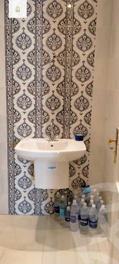 https://aqarmap.com.eg/en/listing/5806114-for-rent-cairo-new-cairo-lrhb-city-phase-5-ibn-al-nafees-st